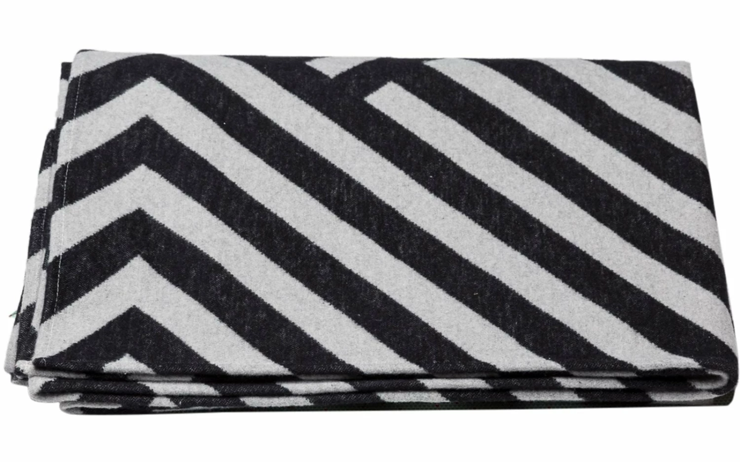 David Fussenegger Luca Decke Zickzack Schwarz 2 David Fussenegger Luca Decke Zickzack Schwarz