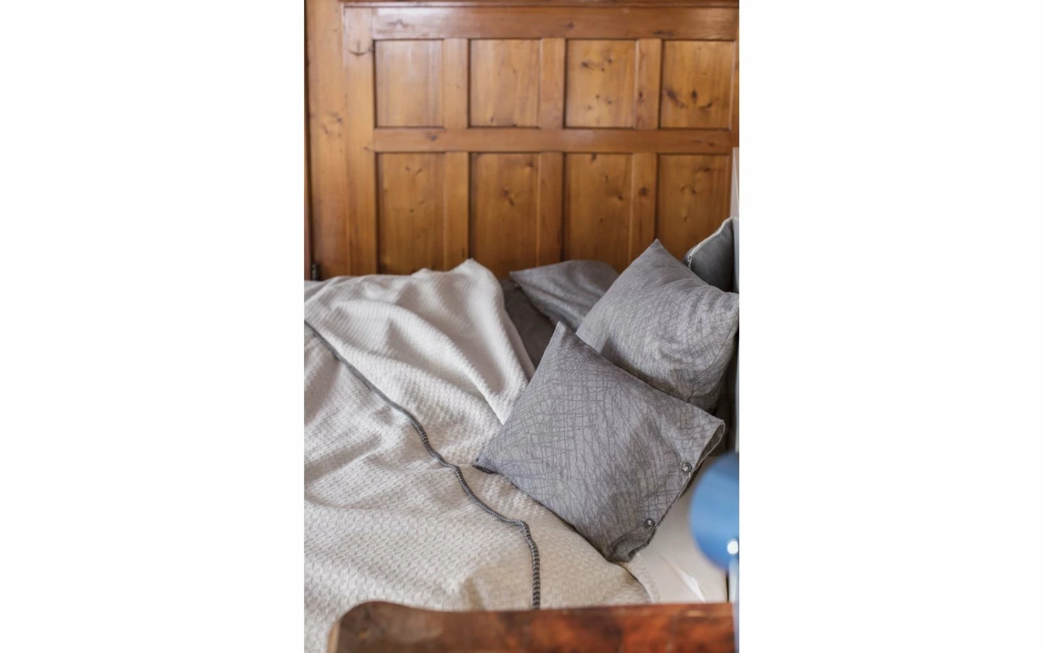 David Fussenegger Large Grey Geometric Riva Bedcover Blanket 3 David Fussenegger Large Grey Geometric Riva Bedcover Blanket