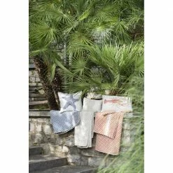 David Fussenegger Nova Überwurf Ecken Terracotta 5 David Fussenegger Nova Überwurf Ecken Terracotta