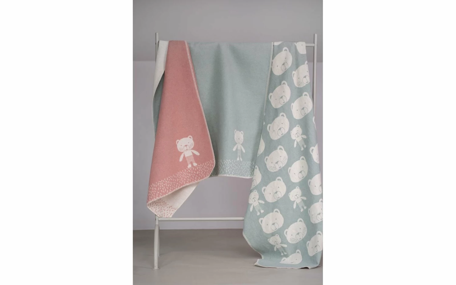 David Fussenegger Juwel Kinderdecke Bär Mint 3 David Fussenegger Juwel Kinderdecke Bär Mint